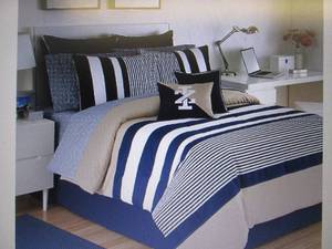 lot 231 image: IZOD Classic Stripe 4-Pc. Comforter...