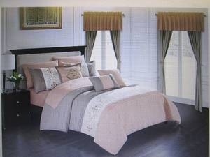 lot 237 image: Chic Home Design Emily 20-Pc. Bedro...