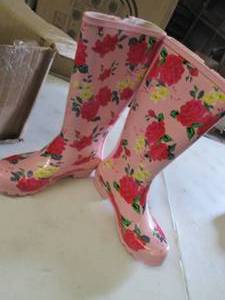 lot 247 image: Journee Collection Mist Rain Boots ...