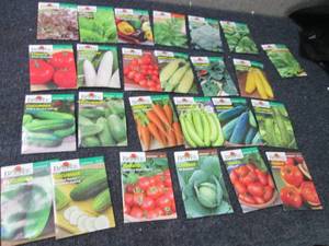 lot 277 image: 25 Assorted Packs of Burpee Vegetab...