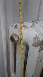 lot 26 image: Vintage Working Radiator