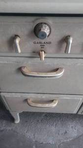 lot 23 image: Vintage Garland Gas Stove