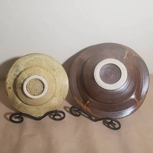 lot 15 image: Peter Jadanooth Hand Thrown Bowl