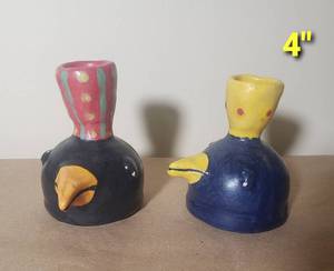 lot 21 image: Folk Spirited Throw Pottery by Wendy Olson