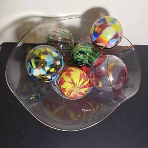 lot 138 image: Simon Pearce Wine Server and Ornaments