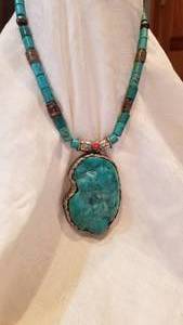 lot 1 image: Bold Silver Turquoise Pendant Necklace  18