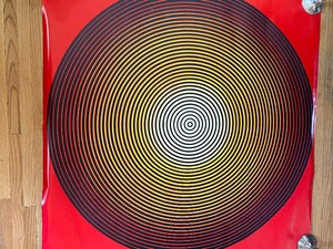 lot 27 image: WOW 1967 Optical Illusion Poster