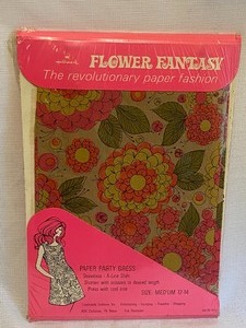 lot 46 image: So Cool Vintage Hallmark Flower Fantasy Paper Dress