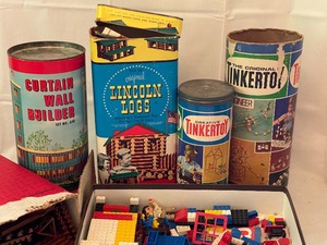 lot 67 image: Vintage Toys that Construct and Build