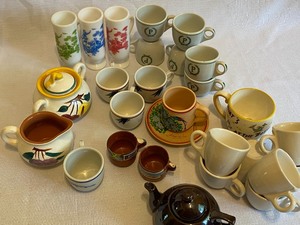 lot 68 image: Array of Vintage Glassware