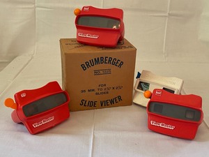 lot 114 image: View Masters and Brumberg Side Viewer