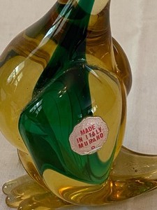 lot 115 image: Art Glass Bird Figurines