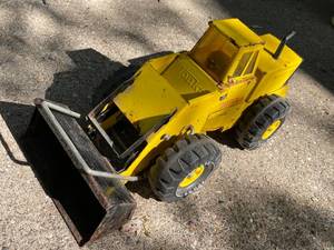 lot 225 image: Vintage Tonka Truck Bulldozer