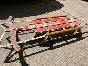 lot 249 image: Vintage Wooden Sled