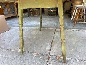 lot 302 image: Wooden Dropleaf Table