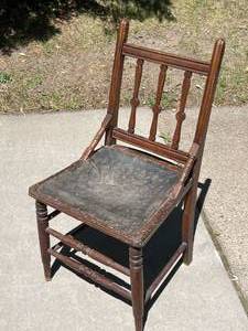lot 374 image: Vintage Wooden Chair