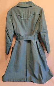 lot 319 image: Vintage Blue London Fog Coat