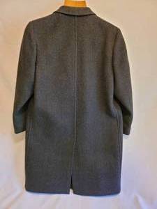 lot 325 image: Mens Vintage Over Coat