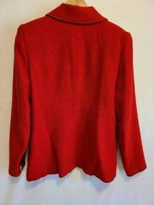 lot 328 image: Bloomingdales Red Embellished Sweater
