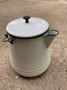 lot 389 image: Vintage Enamel Coffee Pot