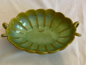 lot 442 image: Fulper Pottery Bowl w Handles