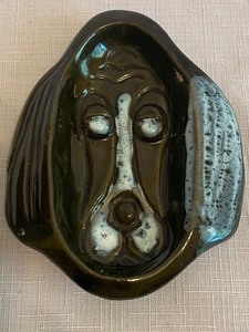 lot 416 image: Adorable Dog Figurine J. Ellsworth Pottery Dish