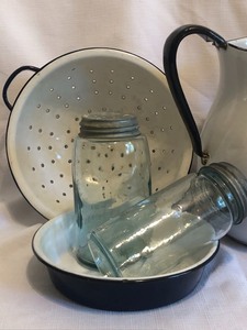 lot 261 image: Vintage Enamel Ware and Blue Ball Canning Jars