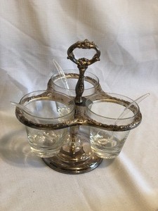 lot 182 image: Vintage Lazy Susan Serving Tray and Condiment Server