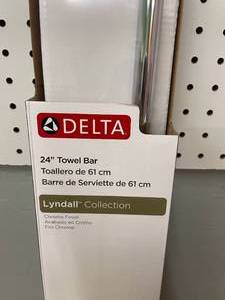 Delta Lyndall 24 Chrome Bathroom Towel Bar