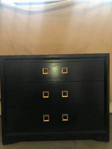lot 1 image: Mid Century Cavalier Write Away Chest - Serial #1937