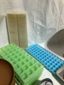 lot 101 image: Vintage Kitchen Supplies
