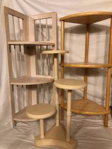 lot 105 image: Lot of 5 Shelves
