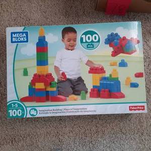 Mega Blocks 100pc. Set New in Box...