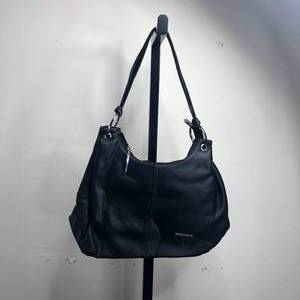 lot 19 image: Black Prada Style Bag