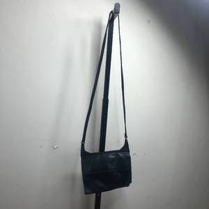 lot 87A image: Black Crossbody Bag