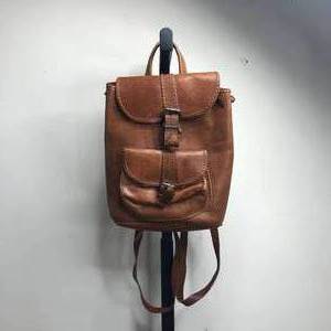 lot 45 image: Vintage Brown Leather Backpack