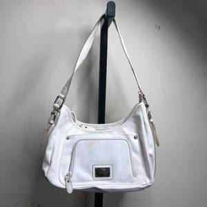 lot 69 image: White Liz & Co. Purse