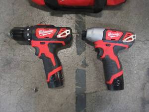 Milwaukee M12 12-Volt Lithium-Ion Cordless Drill DriverImpact Driver Combo Kit (2-Tool) 2494-22