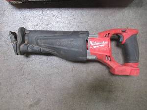 Milwaukee M18 Fuel 18-Volt Lithium-Ion Brushless Cordless Super Sawzall Orbital Reciprocating Saw (Tool-Only) 2722-20