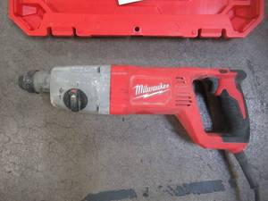 Milwaukee 1 12 in. SDS D-Handle Rotary Hammer 5262-21