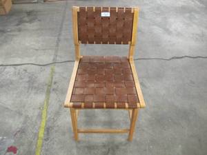 lot 816 image: WoodLeather Bar Desk Chair