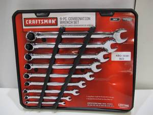 lot 803 image: Craftsman 9-Piece SAE Standard Combination Wrench Set