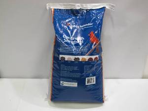 lot 881 image: Valley Splendor Premium Wild Bird Feed - Cardinal & Songbird - 30 lbs