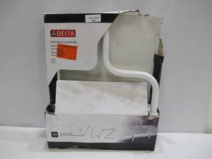 lot 904 image: Delta 16 in. x 1 in. Multi-Grip Tub Safety Bar in White