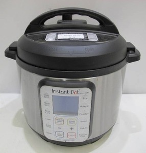 lot 913 image: Instant Pot - Smart Wifi 6 Quart Multi-Use Pressure Cooker - Silver
