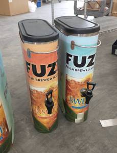 lot 1 image: 2 Bunn Iced Tea Dispensers