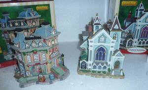 lot 103 image: 3 Christmas houses (Market, Church, Post Office) and a gazebo, all light up