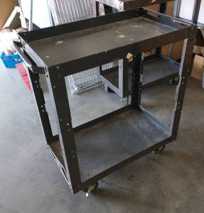 lot 150 image: Small Rolling Cart 16x28 x33 tall