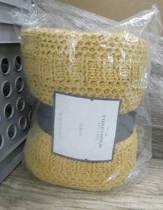 lot 202 image: New Threshold brand yellowgold throw blanket