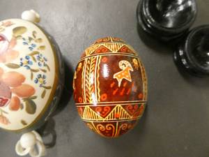 lot 230 image: group of 5 hand painteddecorated eggs